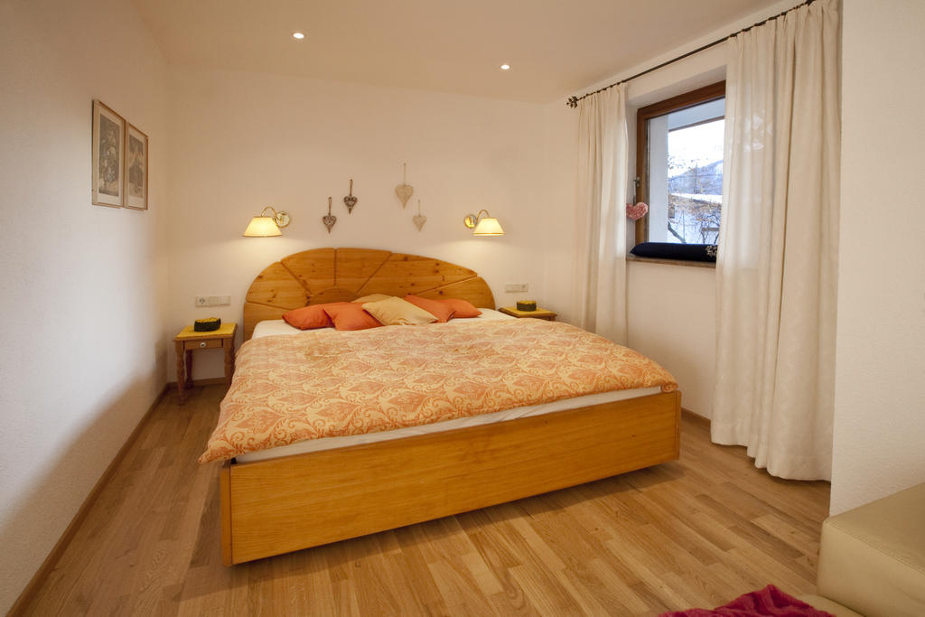 Am Apfelbaum Appartement Imst Kamer foto